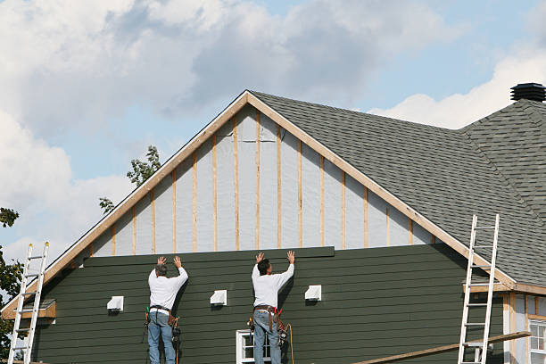 Professional Siding Contractor technician working in Cullen, VA